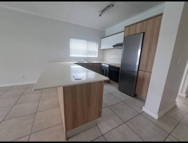 2 BEDROOM APARTMENT FOR SALE IN BLYDE RIVERWALK ESTATE